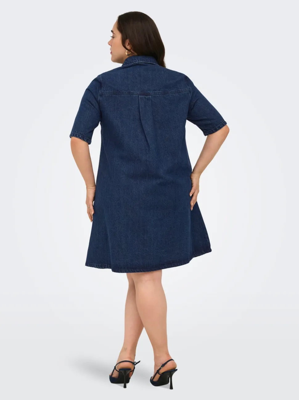 CARAMY Vestito corto