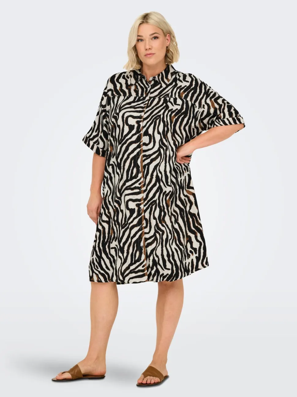 CARBERTE Vestito midi