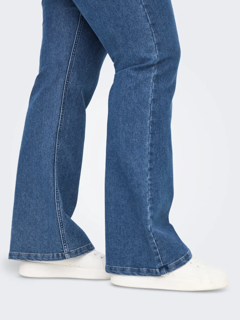 CARHUSH Vita media Flared Fit Jeans