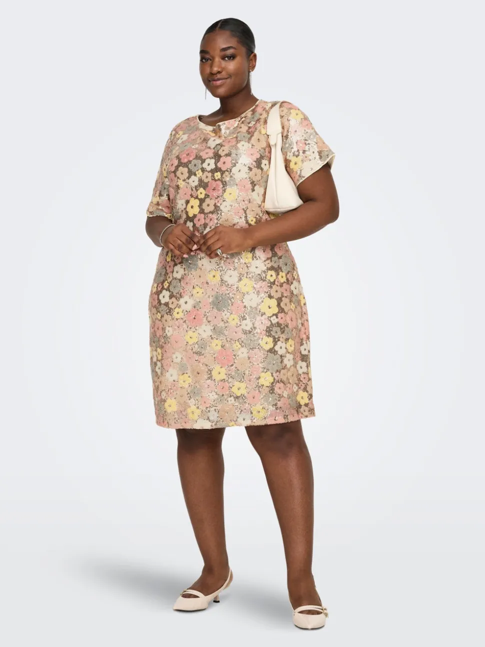CARMABELLE Vestito midi