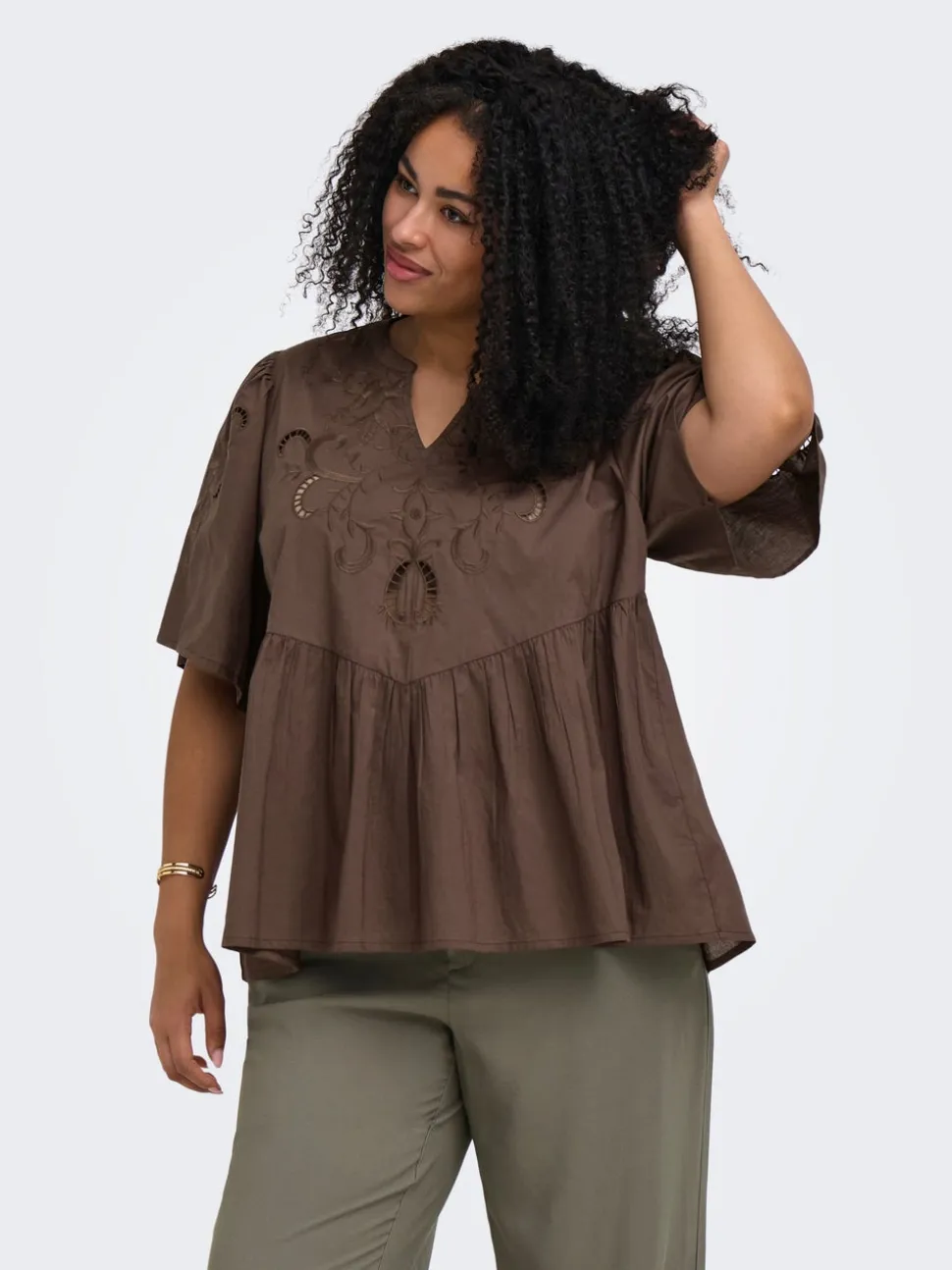 CAROAKLYN Blusa