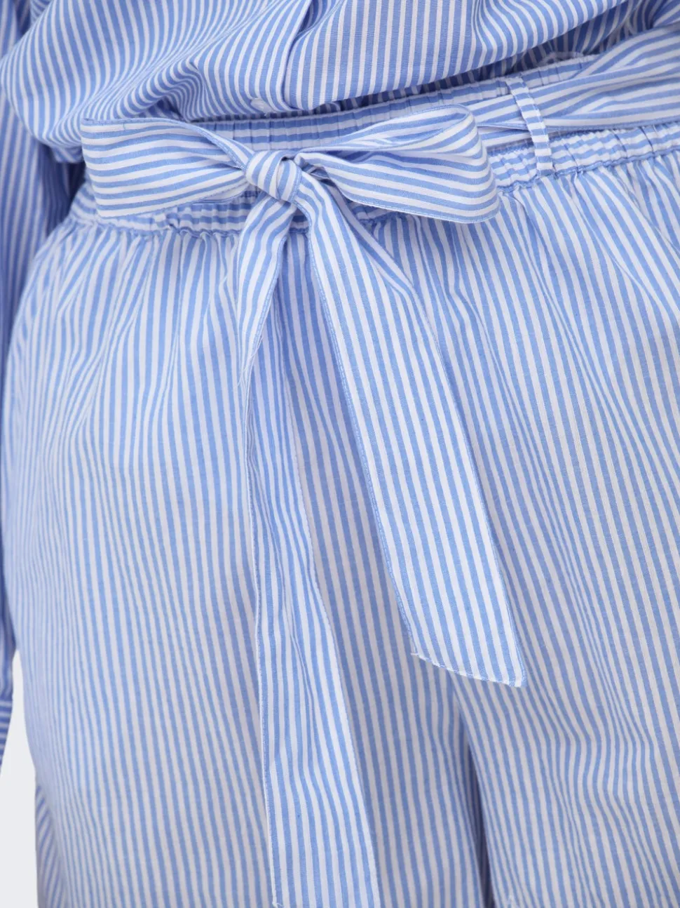CARTULUM Loose Fit Bermuda