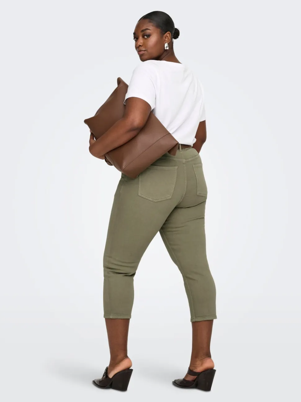 CARWILLY Cropped Fit Cropped Jeans