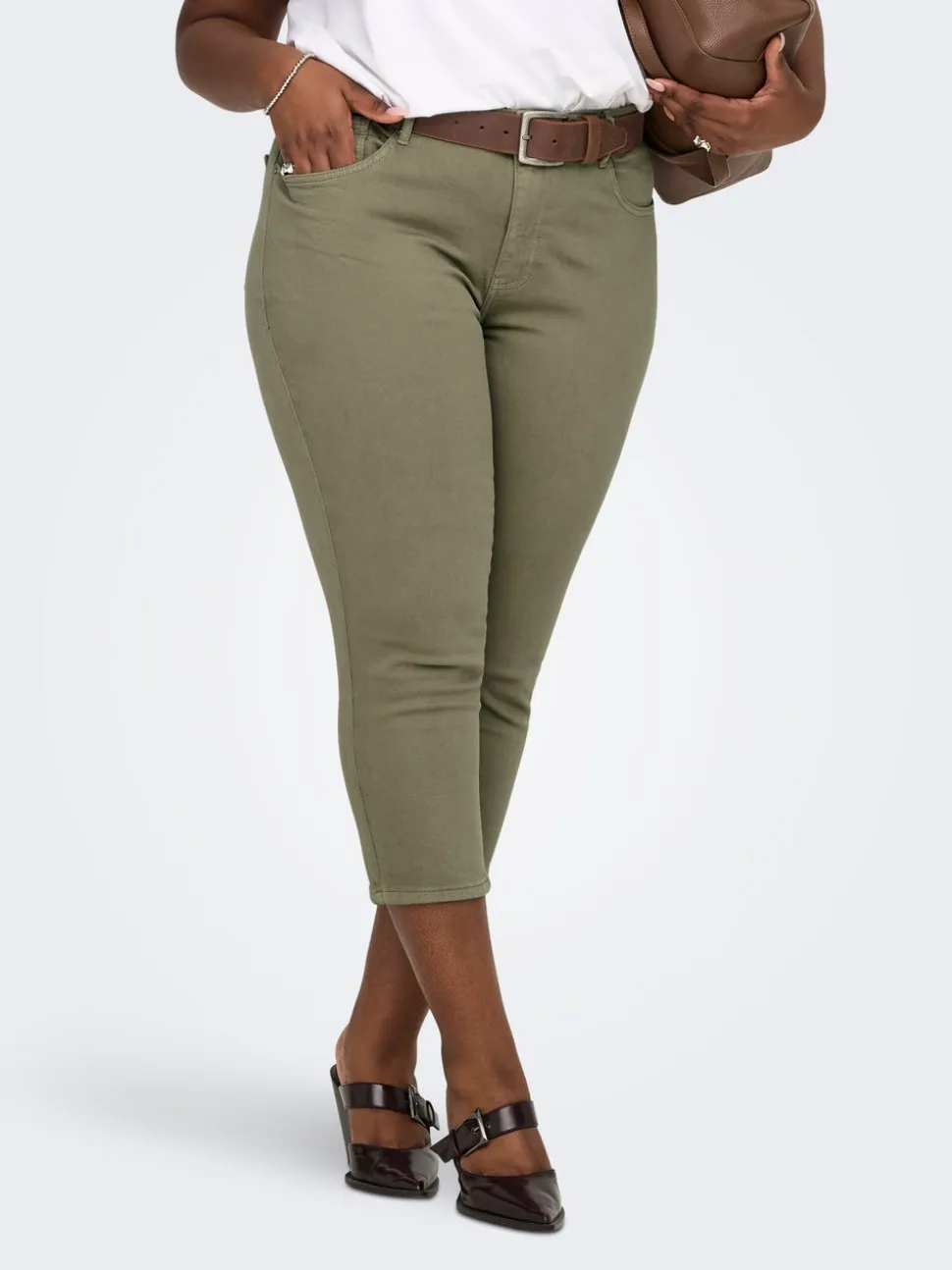 CARWILLY Cropped Fit Cropped Jeans