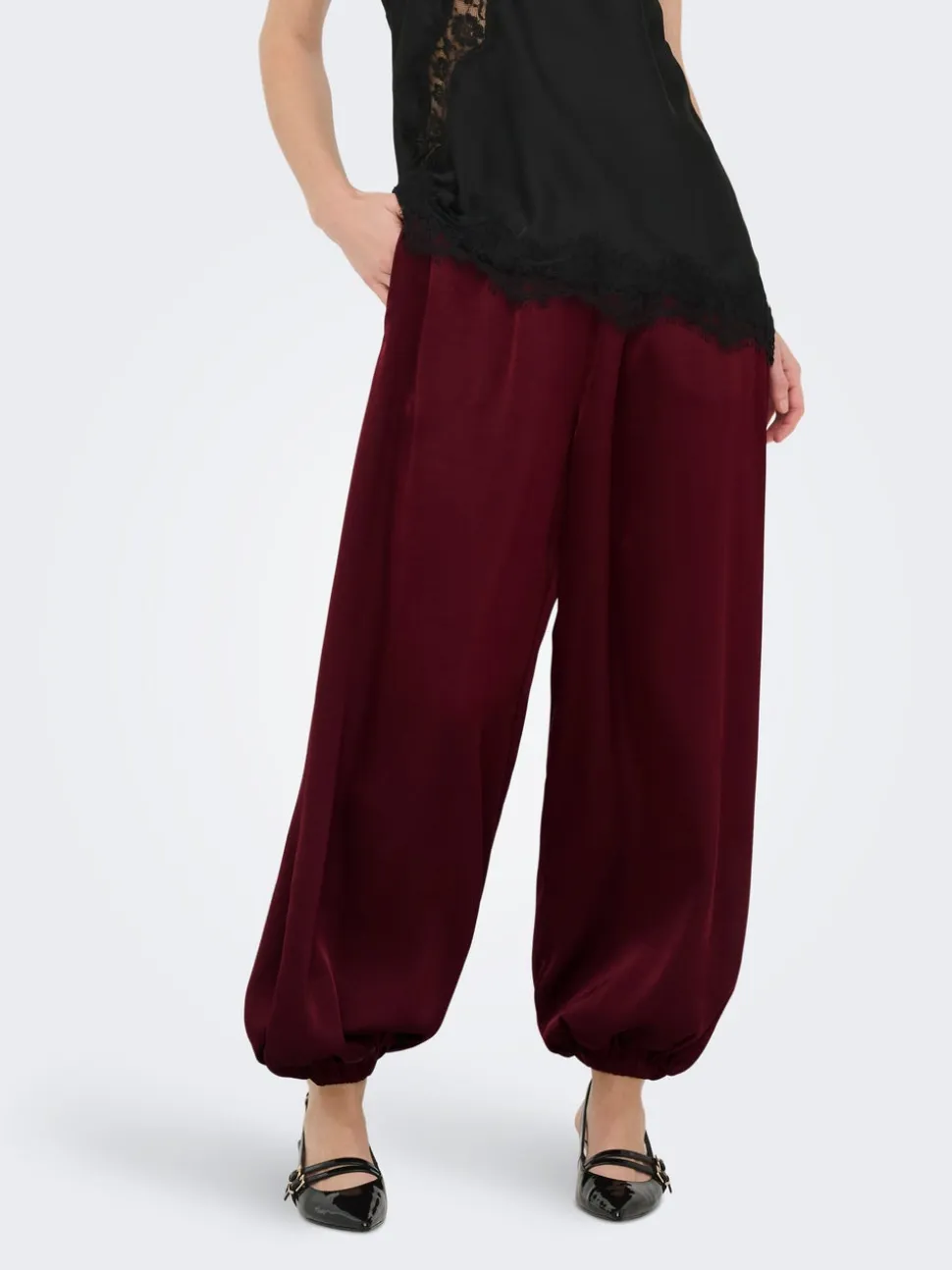 JDYCASSY Balloon Fit Pantaloni a gamba larga