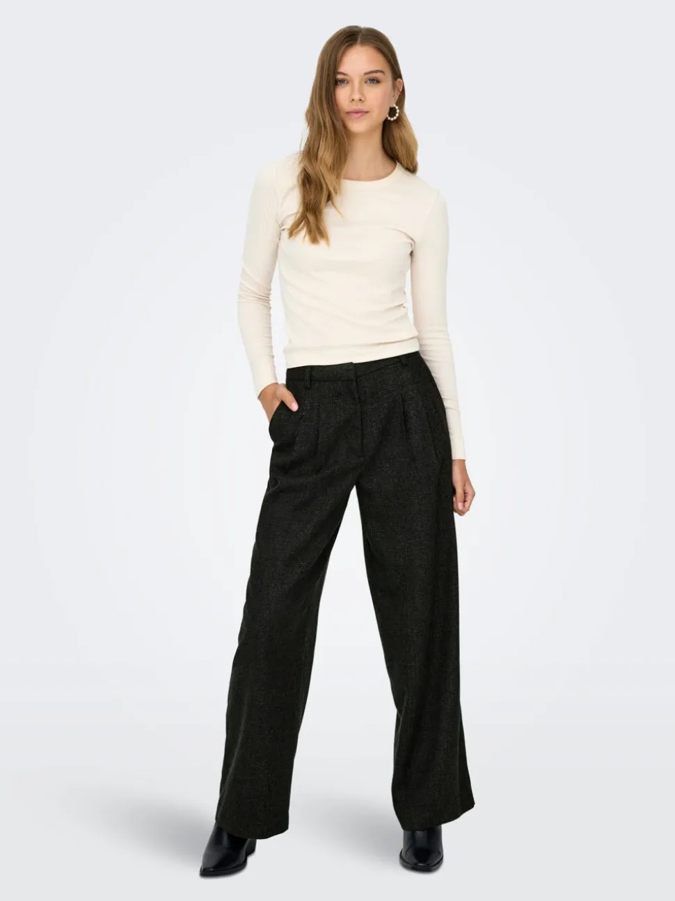 JDYCHARLY Wide Leg Fit Pantaloni a gamba larga