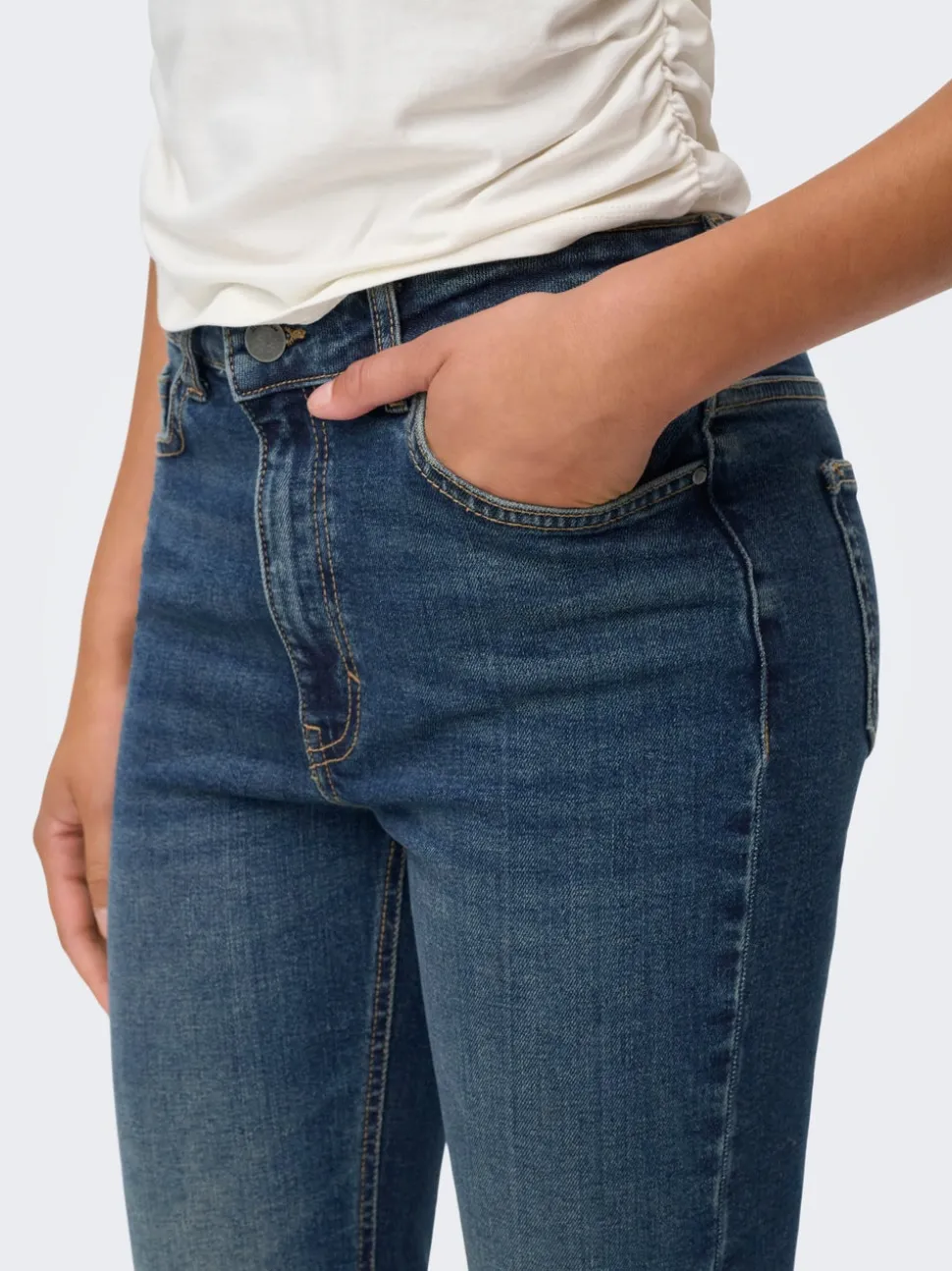 JDYKATHY Vita alta Flared Fit Jeans
