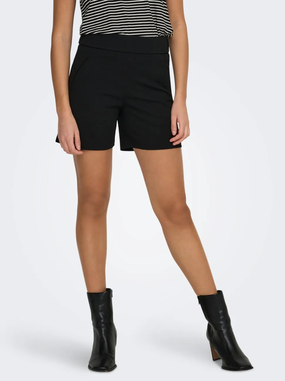 JDYLOUISVILLE Loose Fit Bermuda
