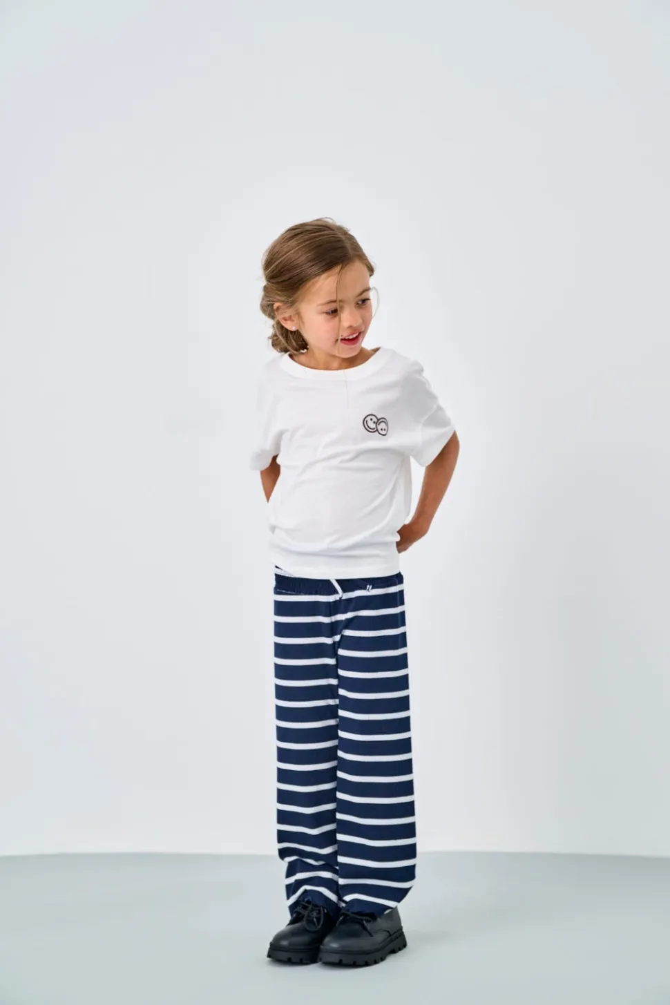 KMGSADIE Regular Fit Pantaloni