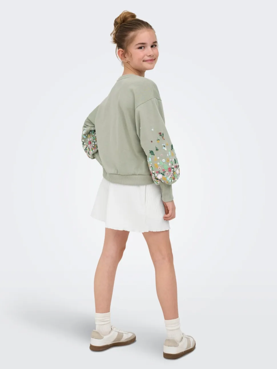 KOGNELLA Loose Fit Bermuda