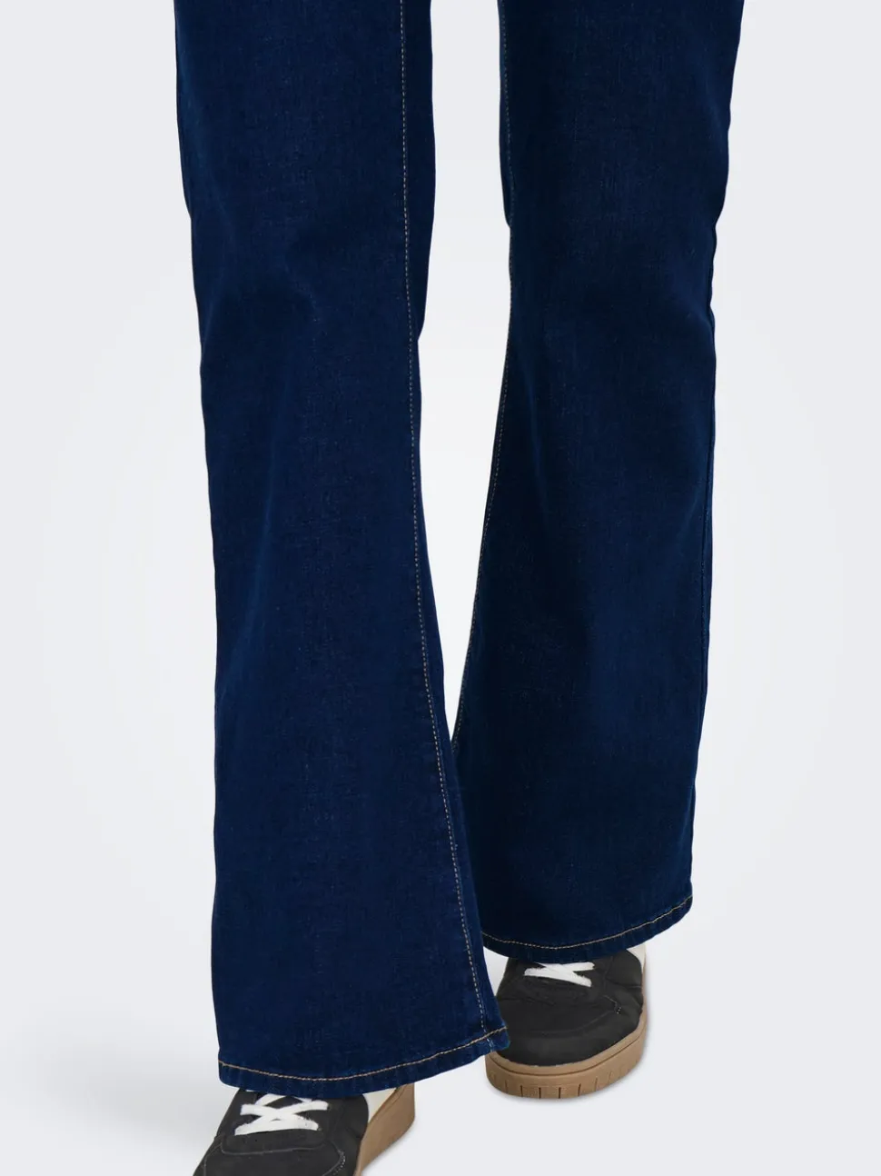 OLMLANA Vita alta Retro Flared Fit Jeans