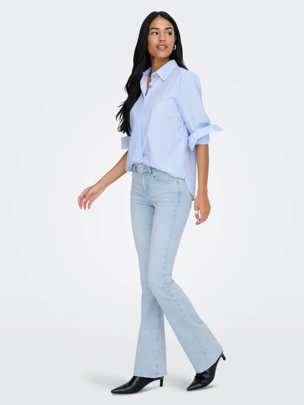 ONLBLUSH Vita media Flared Fit Jeans
