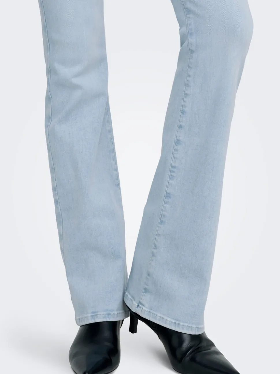 ONLBLUSH Vita media Flared Fit Jeans