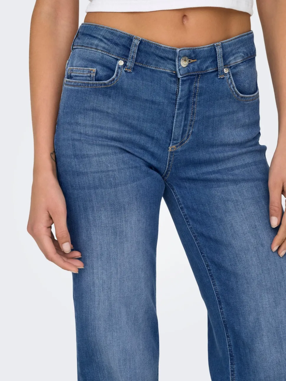 ONLBLUSH Vita media Straight Fit Jeans