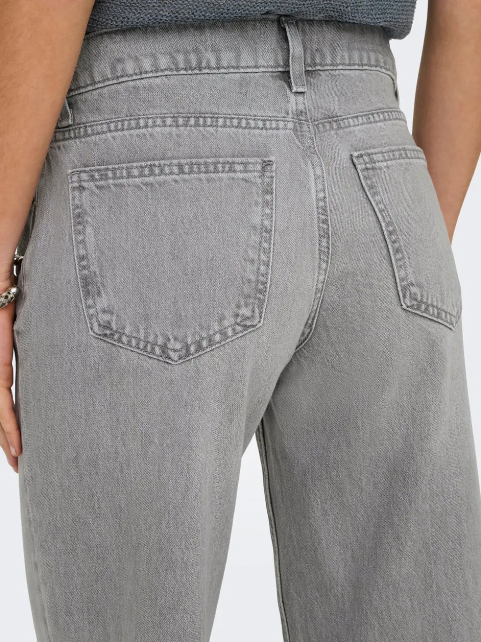 ONLBRENDA Vita bassa Straight Fit Jeans