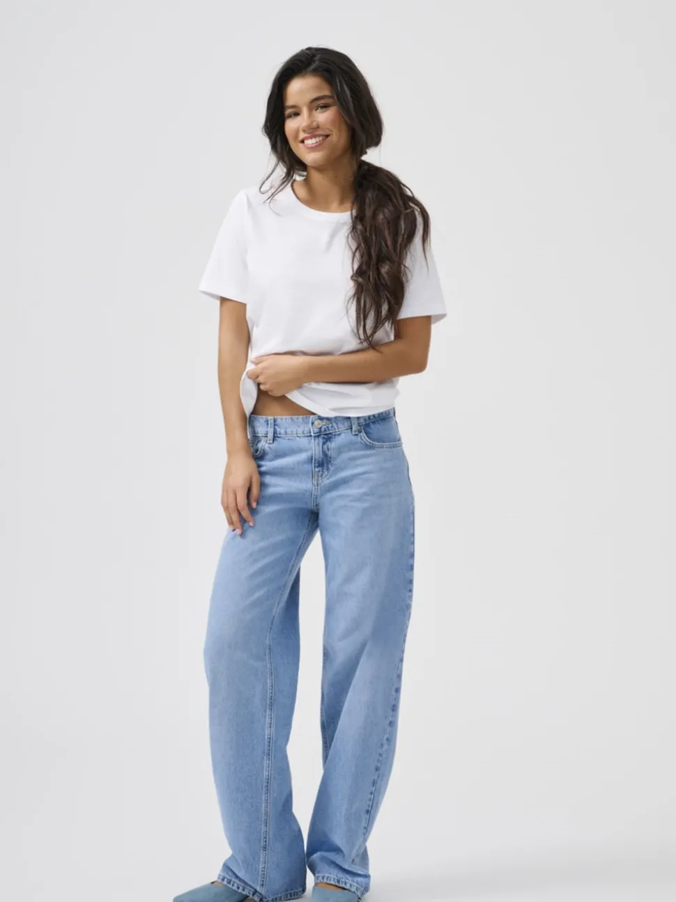 ONLBRENDA Vita bassa Straight Fit Jeans