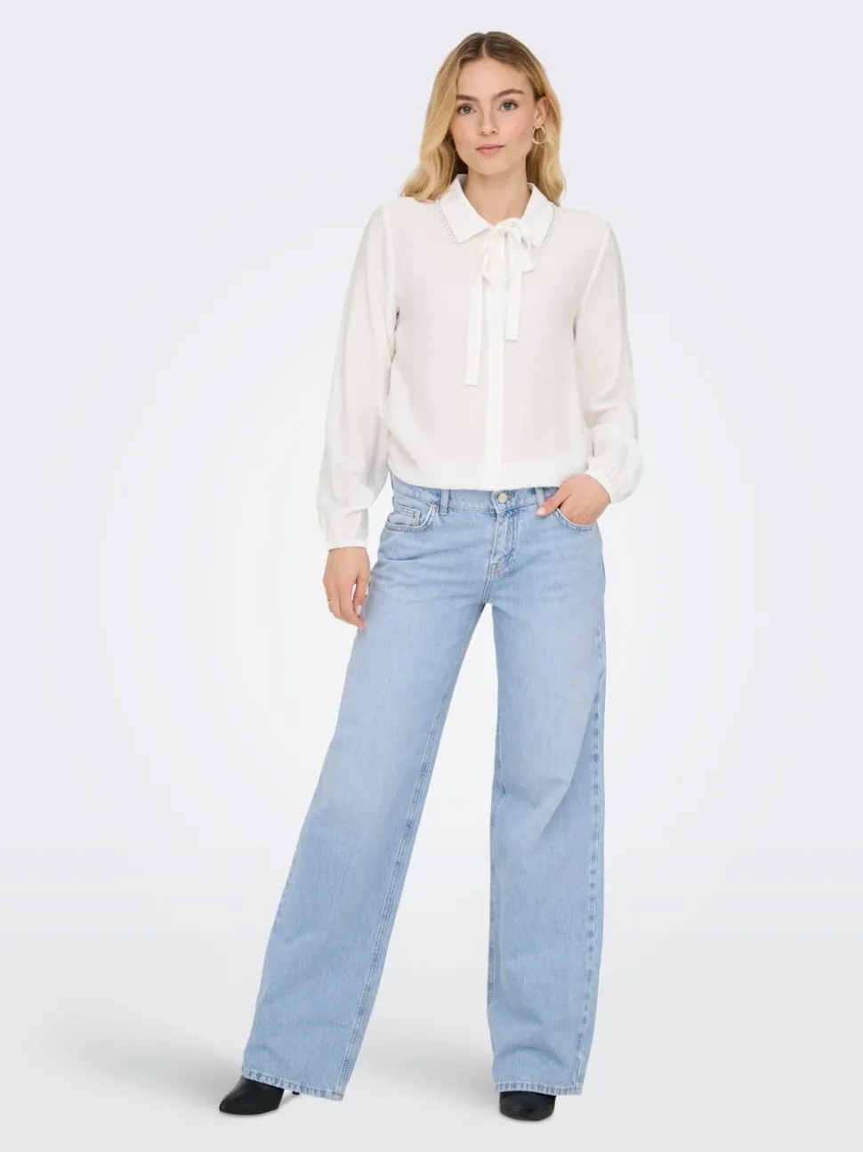 ONLBRENDA Vita bassa Straight Fit Jeans