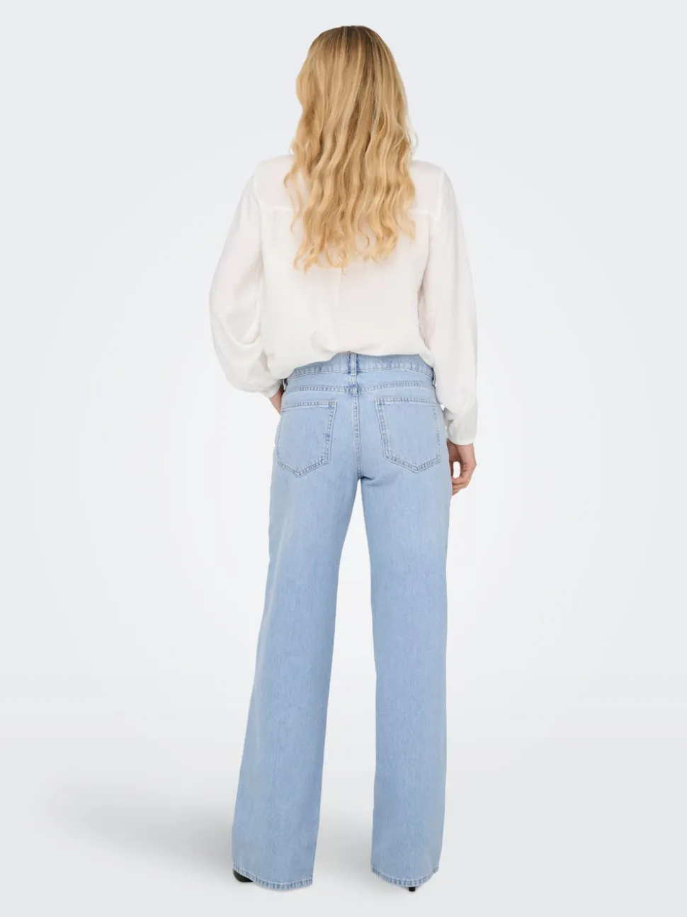 ONLBRENDA Vita bassa Straight Fit Jeans
