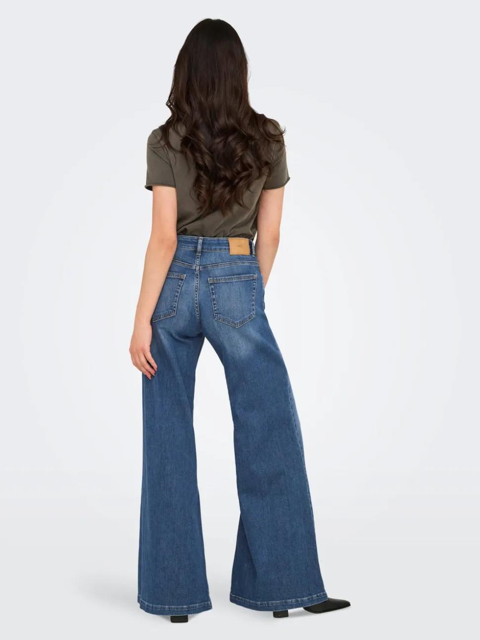 ONLCALIFORNIA Vita media Flared Fit Jeans