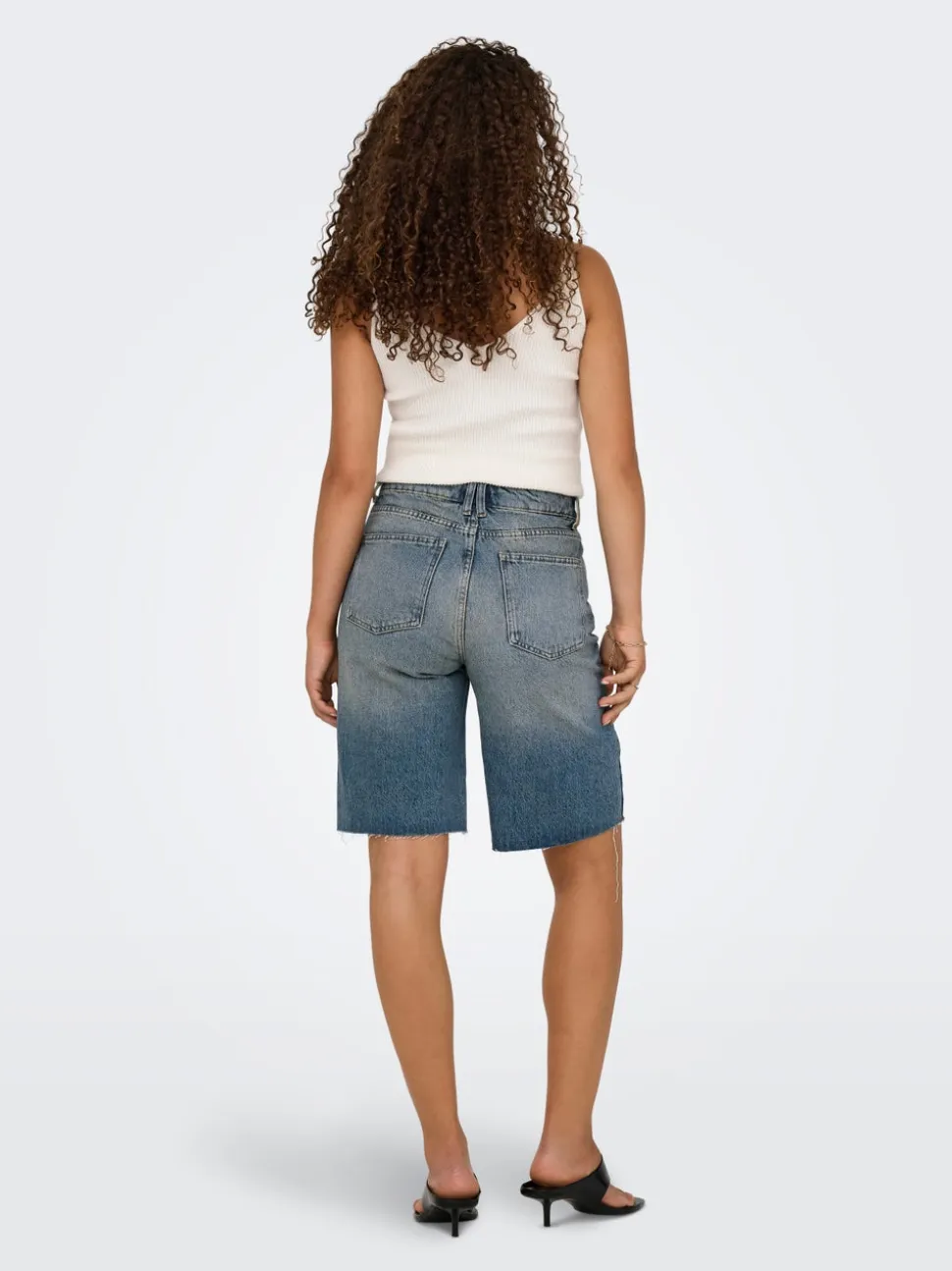 ONLCARO Vita alta Loose Fit Bermuda in jeans