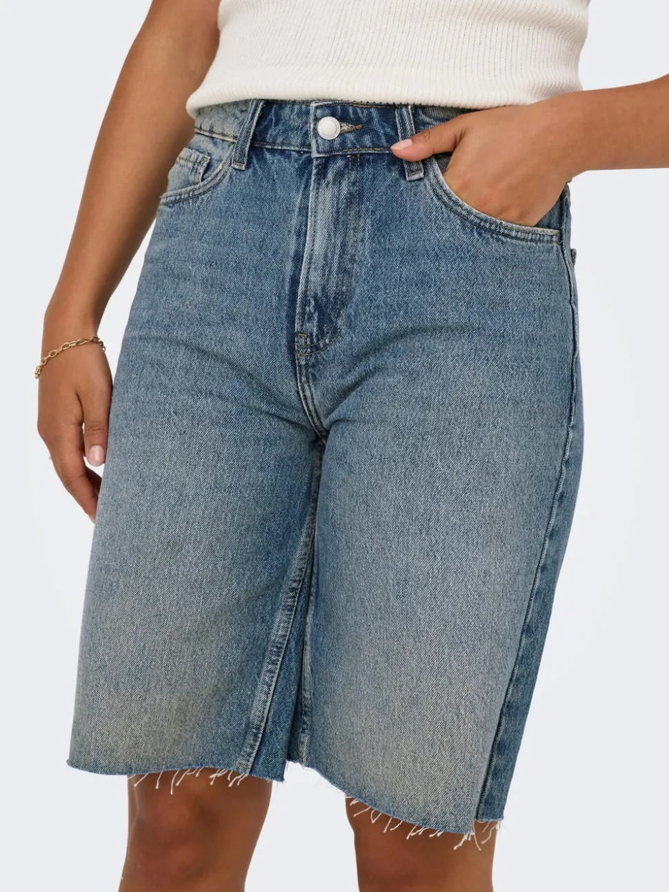 ONLCARO Vita alta Loose Fit Bermuda in jeans