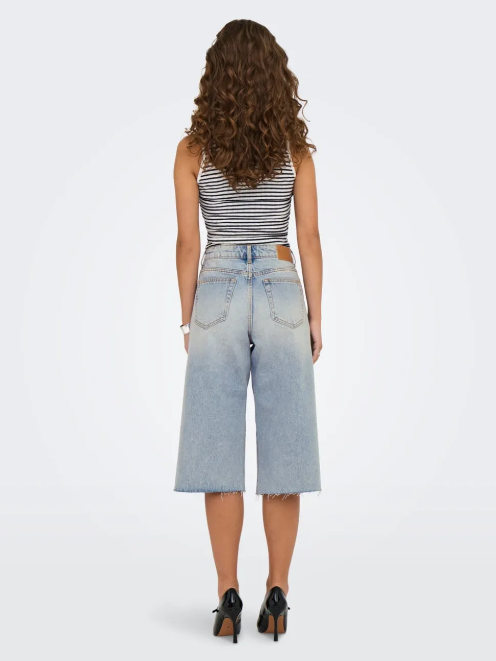 ONLCOBAIN Vita media Loose Fit Bermuda in jeans