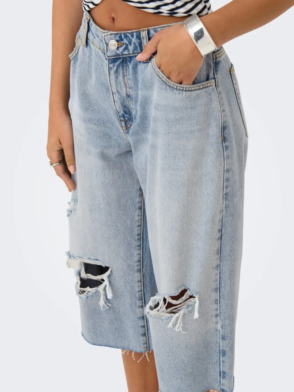 ONLCOBAIN Vita media Loose Fit Bermuda in jeans