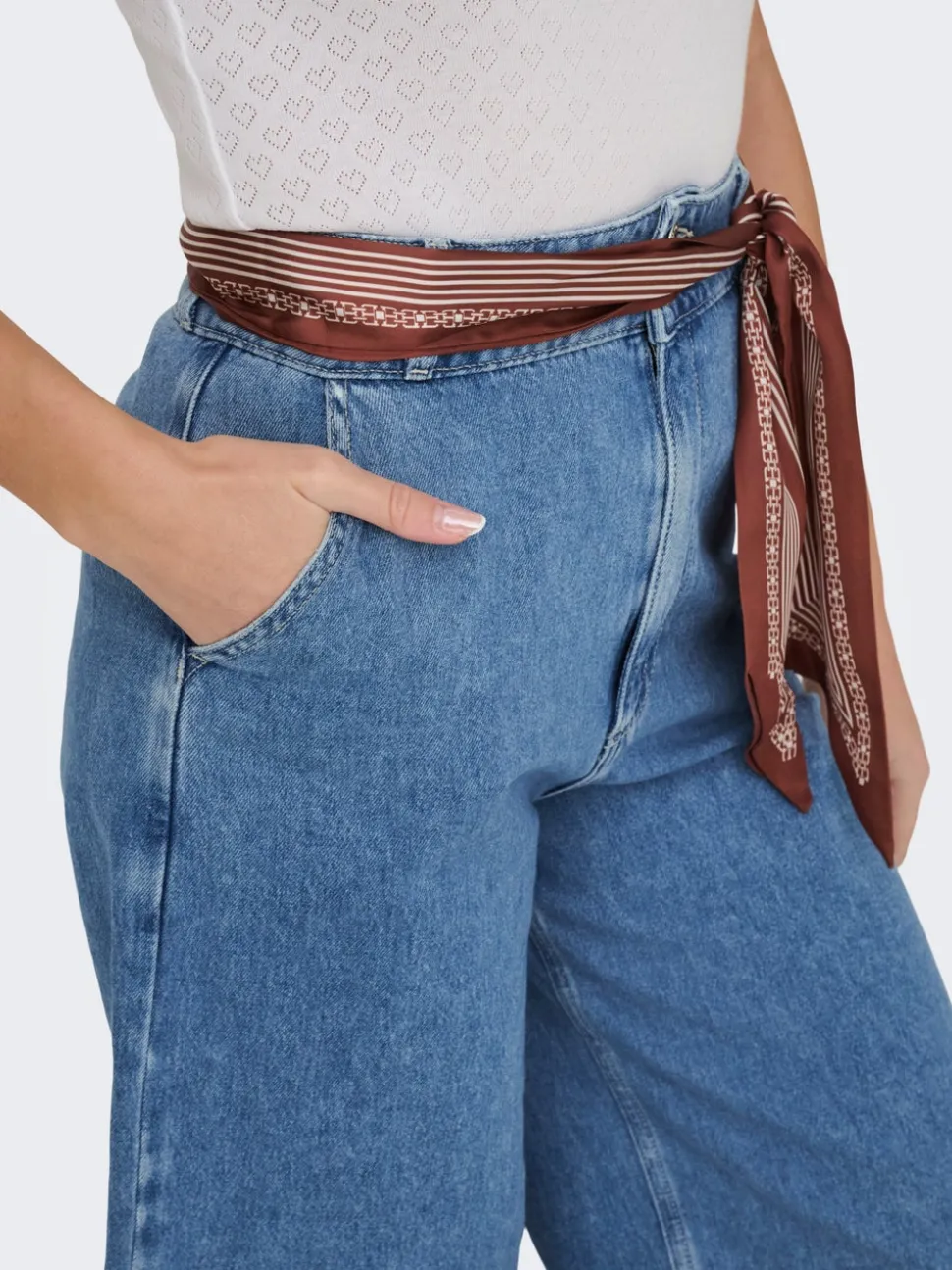 ONLDAVINA Vita media Regular Fit Bermuda in jeans