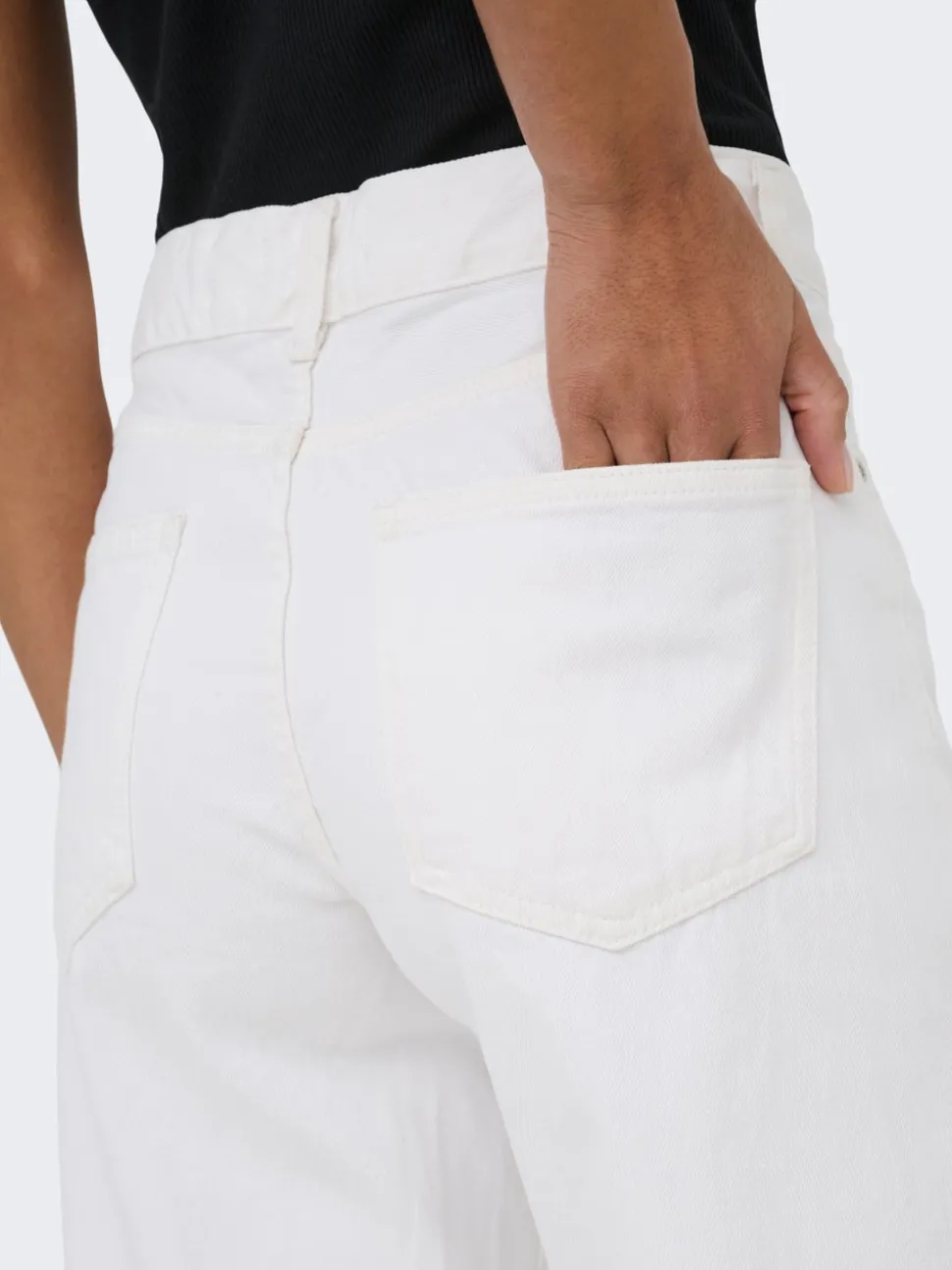 ONLELLA Vita media Wide Leg Fit Jeans
