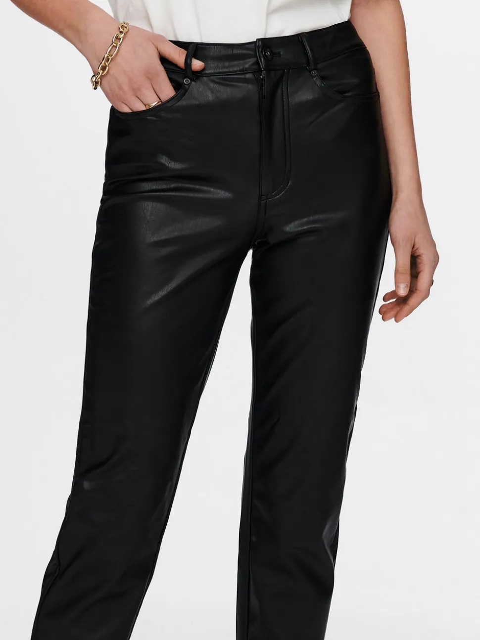 ONLEMILY Regular Fit Pantaloni in finta pelle