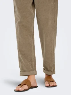 ONLFLORA Pantaloni classici in velluto a coste taglio carrot