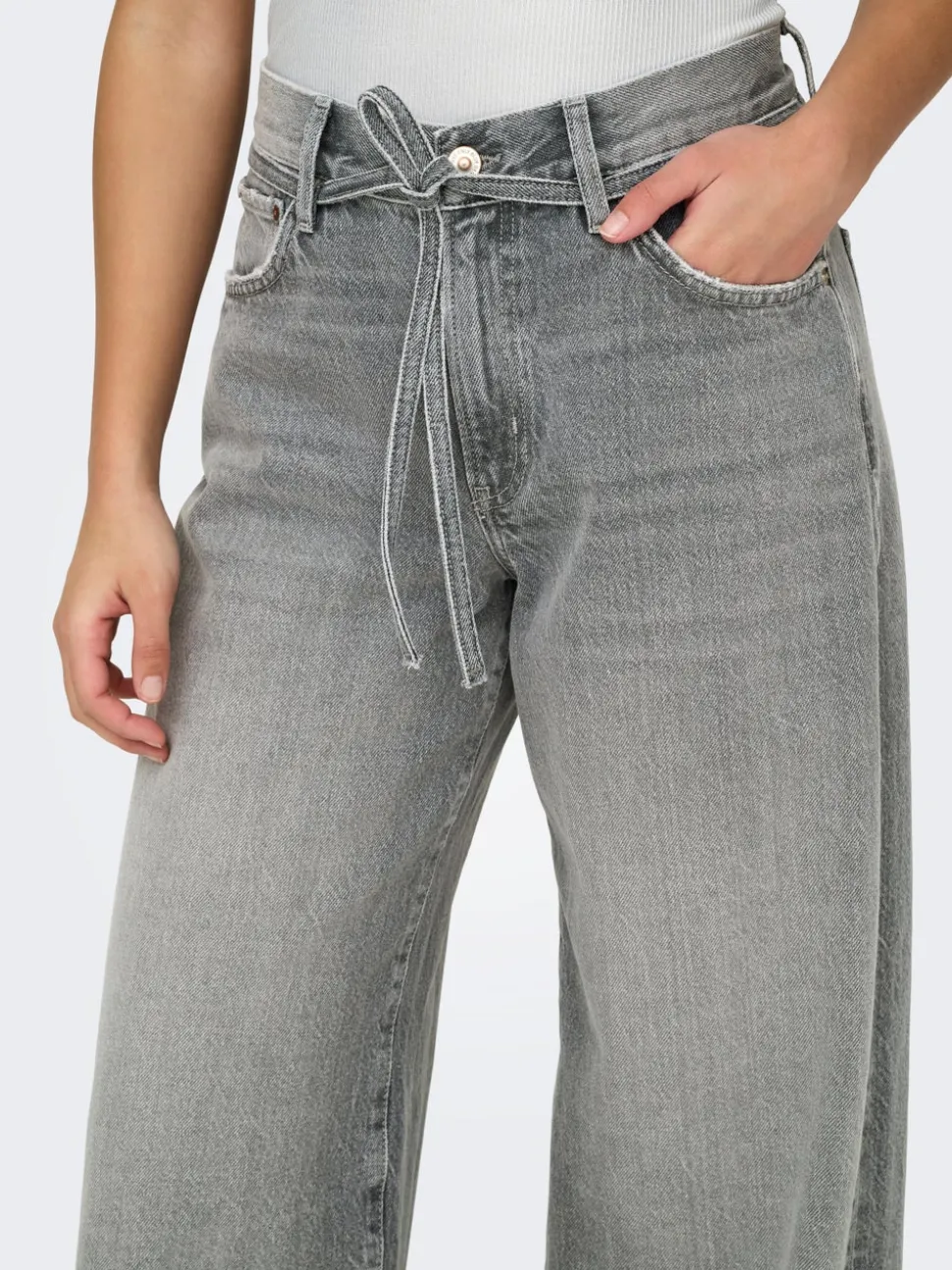 ONLGIANNA Vita media Balloon Fit Jeans