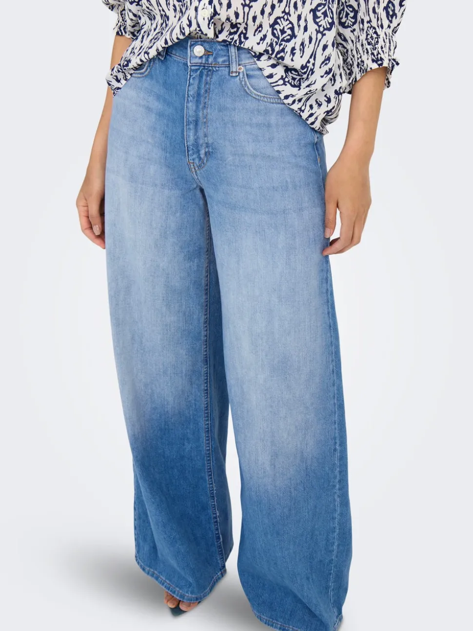 ONLGIULIA Vita alta Wide Leg Fit Jeans