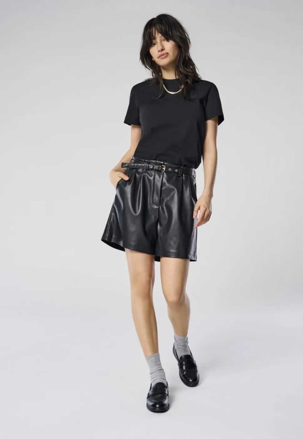 ONLHEIDI Vita media Regular Fit Pantaloncini in finta pelle