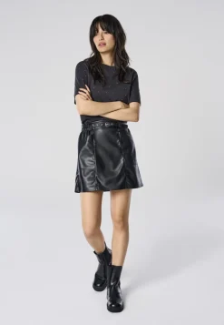ONLHEIDI Vita media Regular Fit Pantaloncini in finta pelle