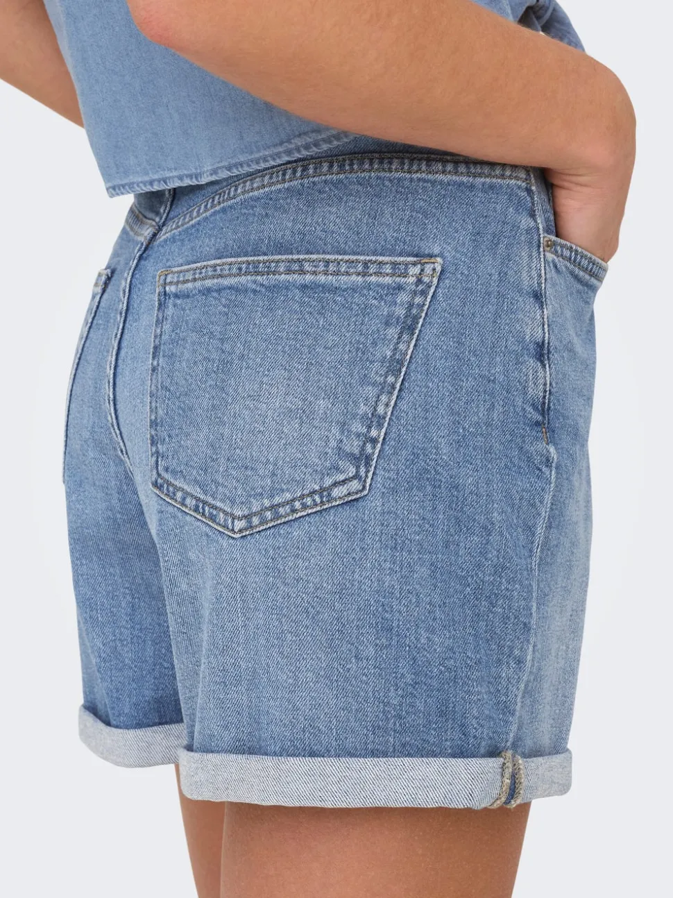 ONLJOSEPHINE Vita alta Regular Fit Bermuda in jeans