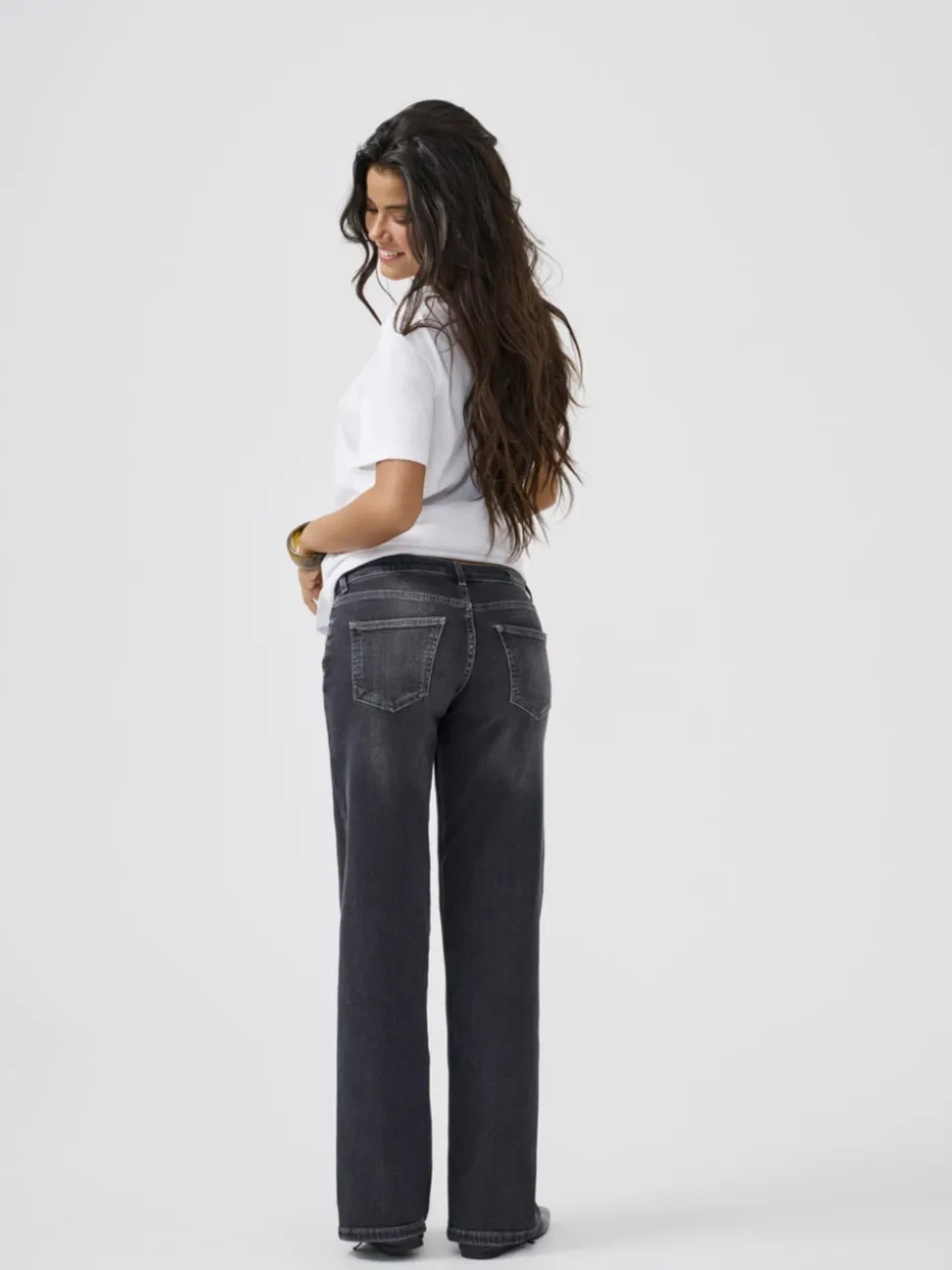 ONLJUDY-O Vita bassa Straight Fit Jeans