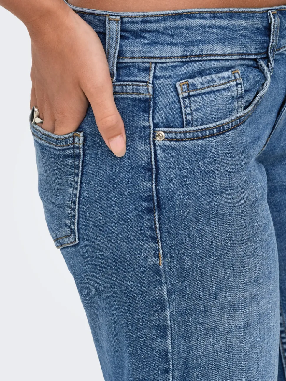 ONLJULLES Vita molto bassa Wide Leg Fit Jeans