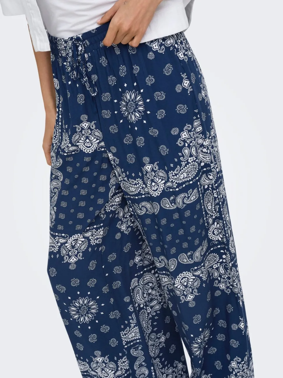 ONLKAVI Wide Leg Fit Pantaloni