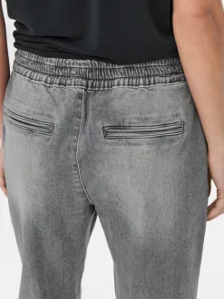 ONLKELDA Vita media Carrot Fit Jeans