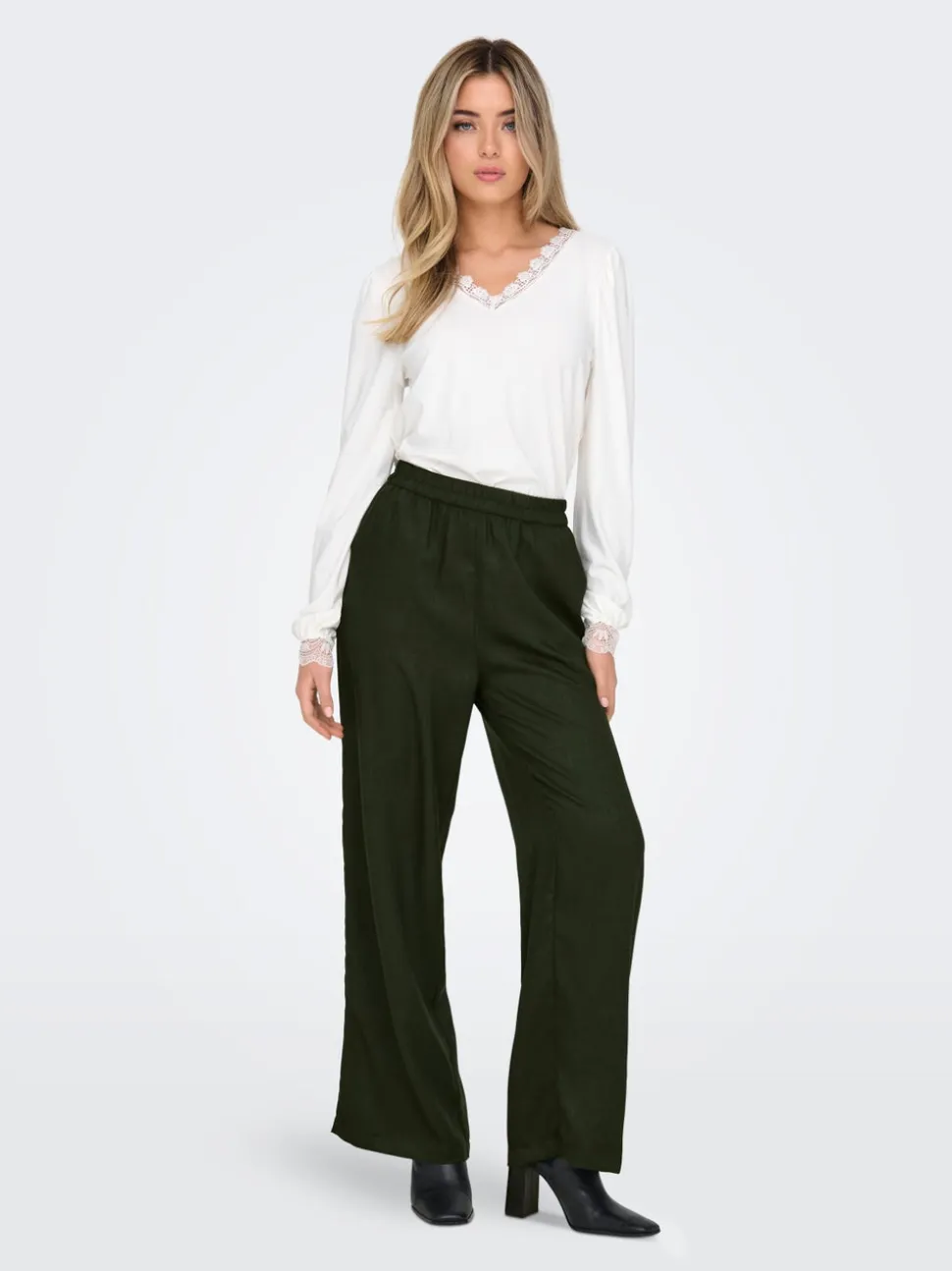 ONLLULU Regular Fit Pantaloni a gamba larga