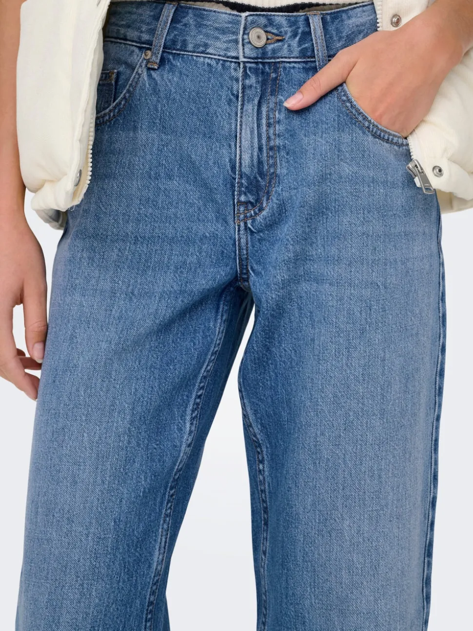 ONLLUMI Vita media Mom Fit Jeans