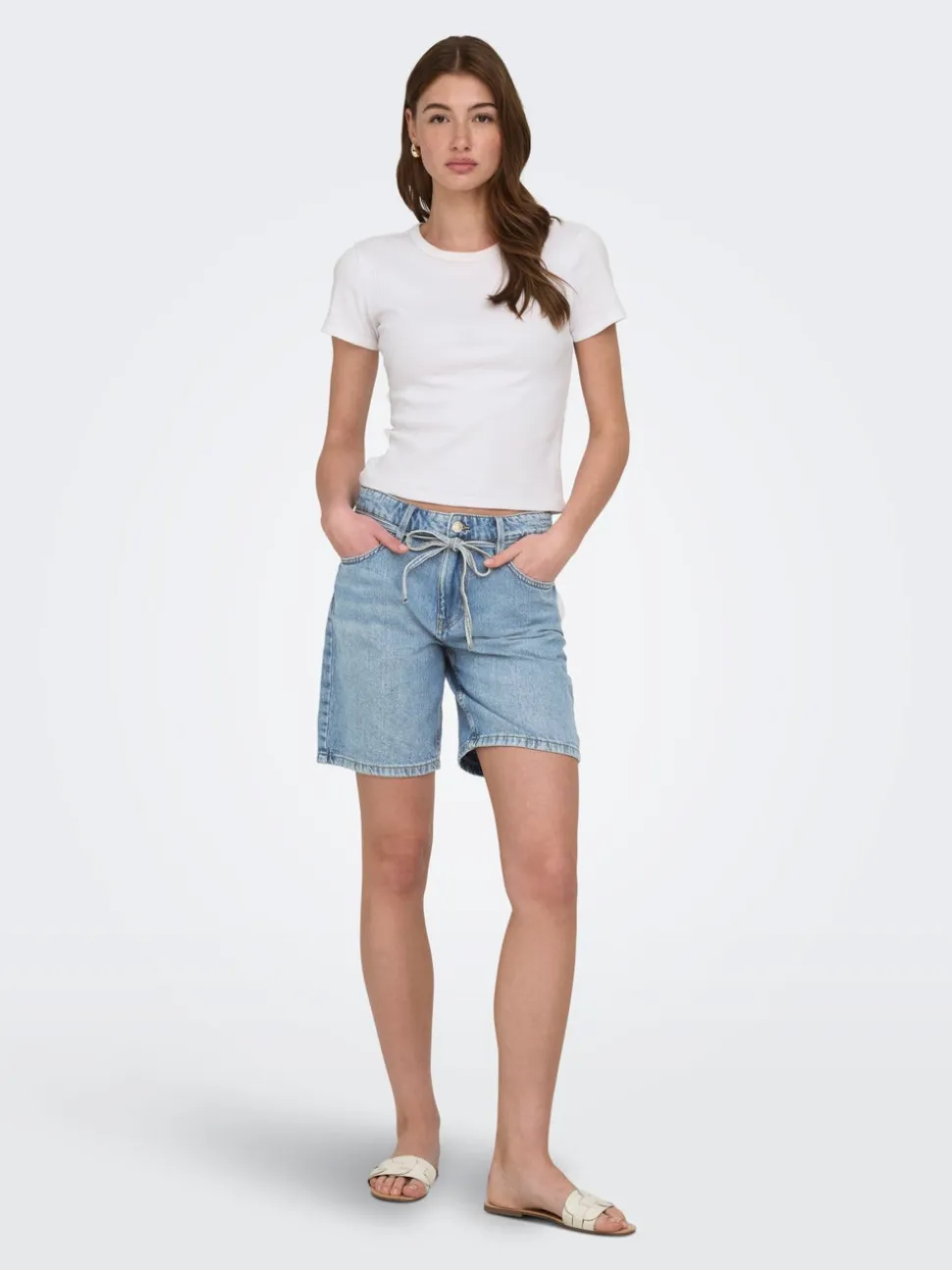 ONLLUMI Vita media Wide Leg Fit Bermuda in jeans