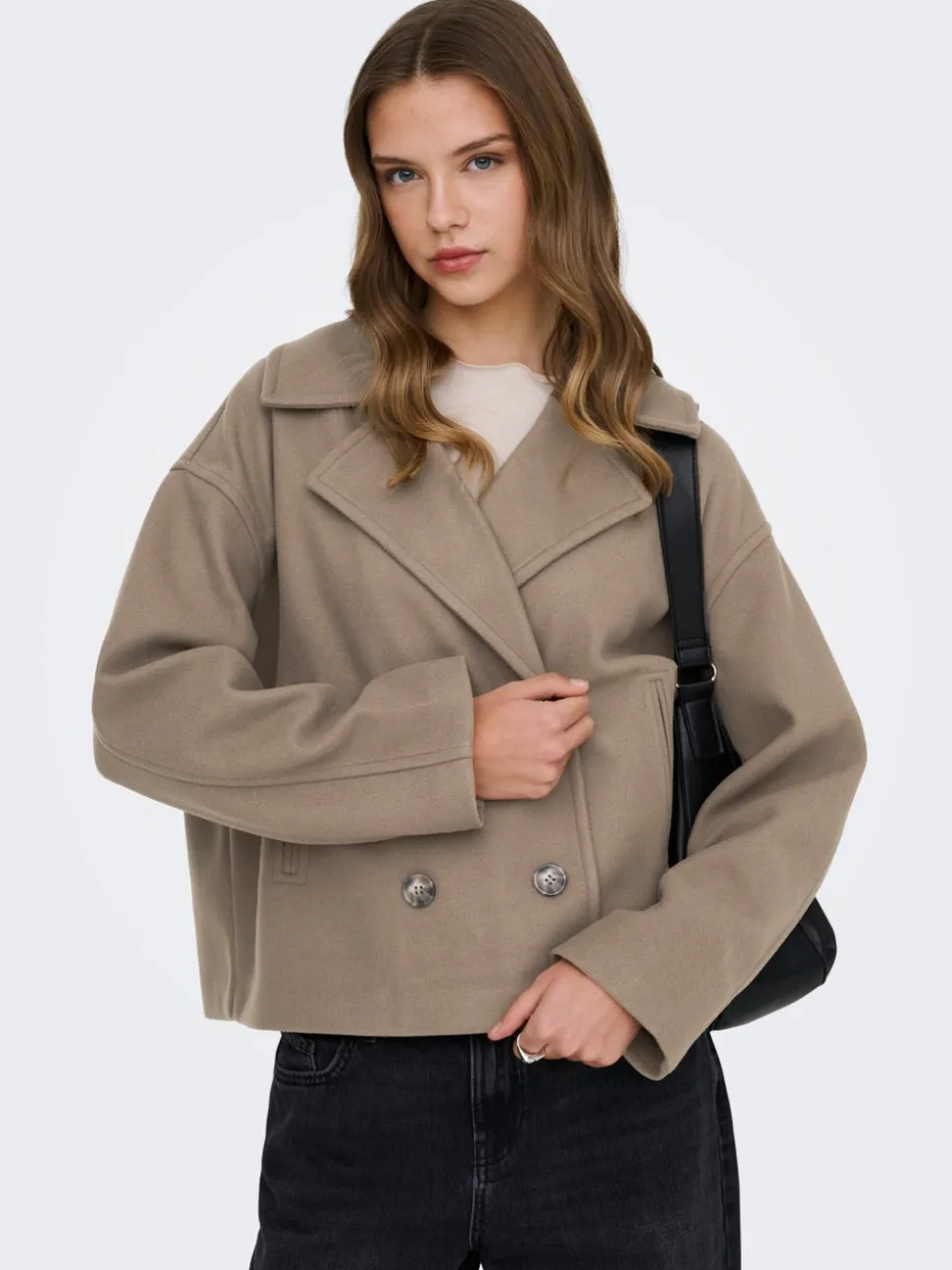 ONLMALIKA Trench