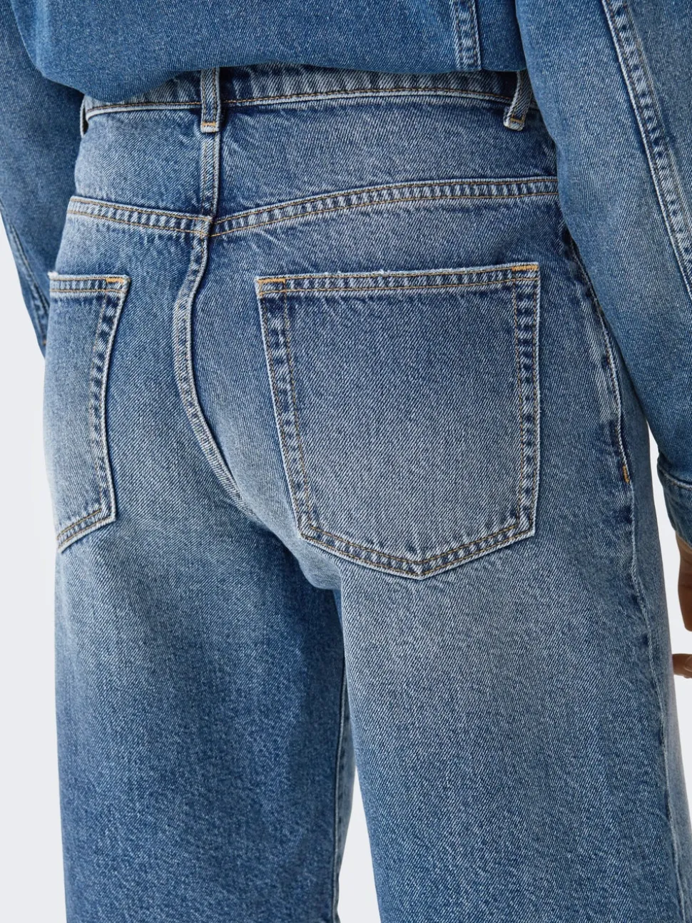 ONLMATE Vita media Baggy Fit Bermuda in jeans