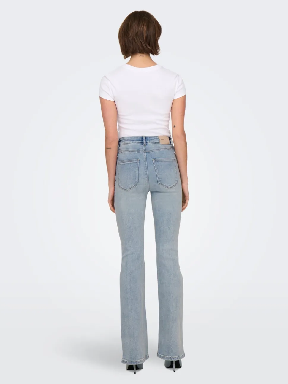 ONLMILA Vita alta Flared Fit Jeans