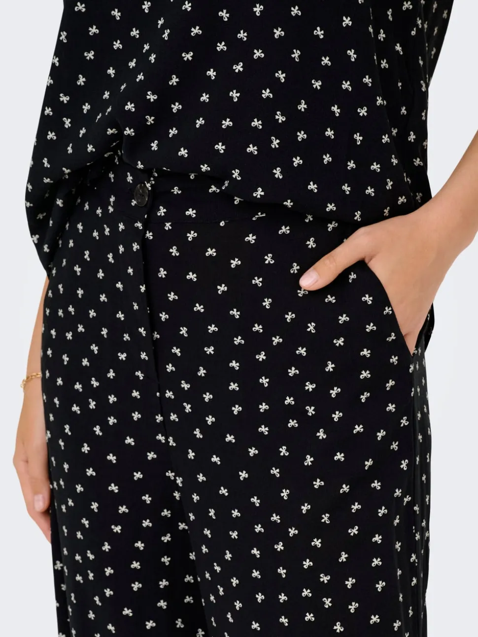 ONLNOVA Regular Fit Pantaloni