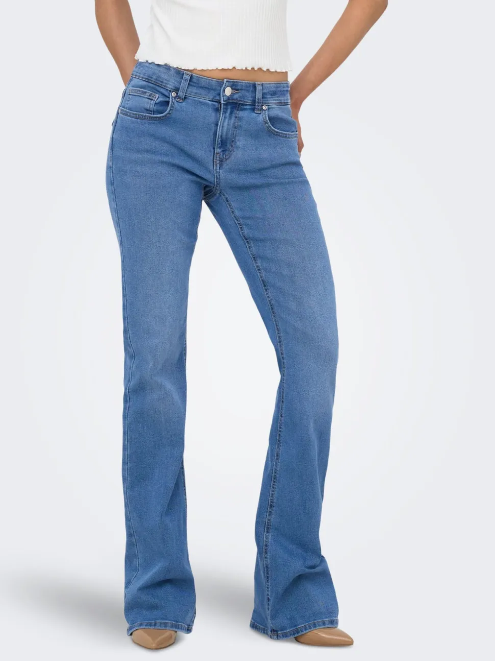 ONLPHOEBE Vita bassa Flared Fit Jeans