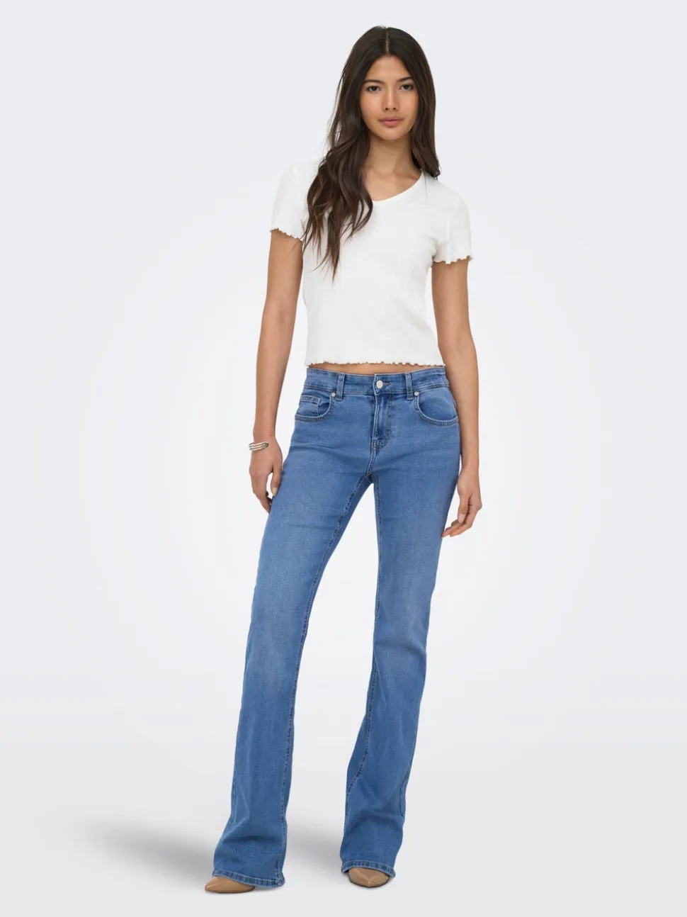 ONLPHOEBE Vita bassa Flared Fit Jeans