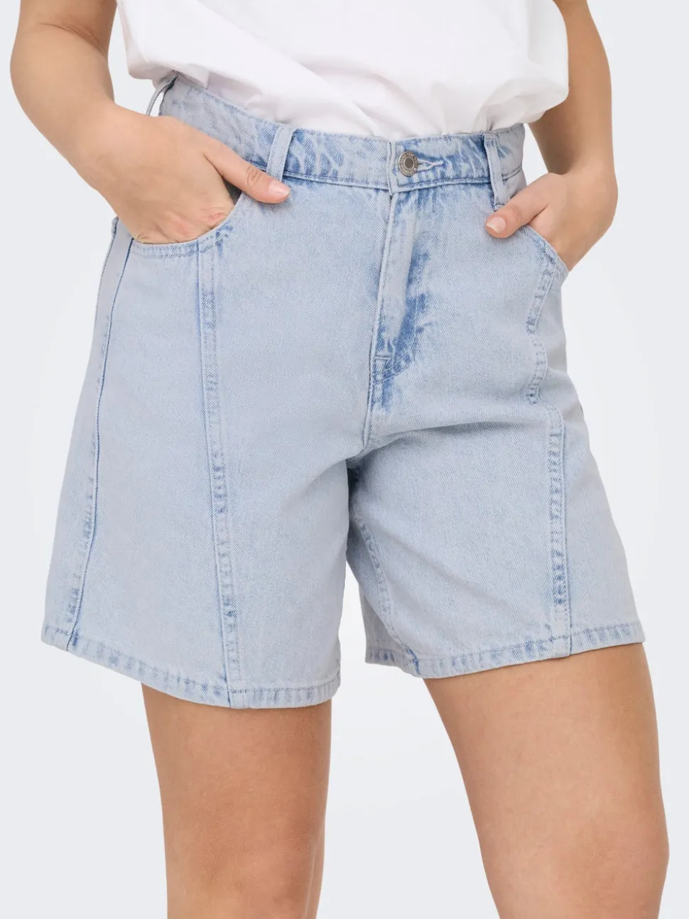 ONLREBECCA Vita media Regular Fit Bermuda in jeans